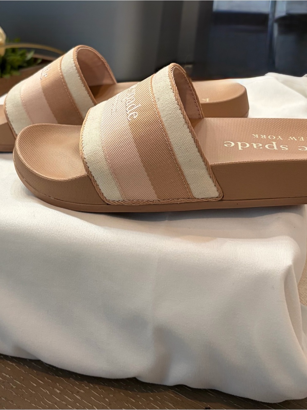 Kate Spade Slide Sandals in Tan and Cream with Logo Strap - Picture 2 of 4